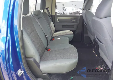 2017 Ram 1500 Big Horn 4X4 5'7 Box z USA, uszkodzony, nr VIN 1C6RR7LMXHS516894